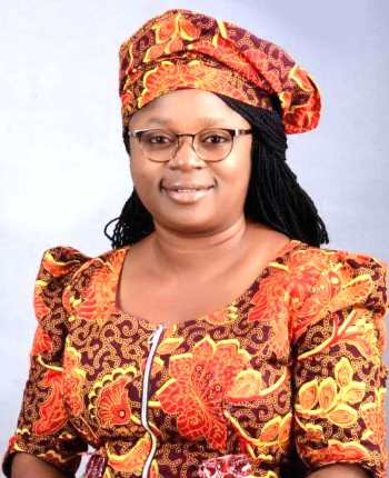 Dr. (Mrs.) O.T. Akanle, Registrar/CEO